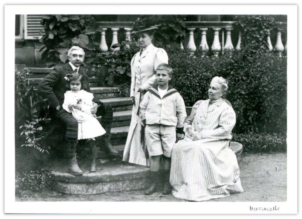 01-Coubertin-with-his-family-Navacelle-Collection-1975x1435px